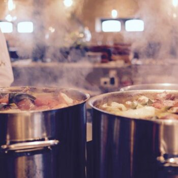 Zuurvlees Local Dish Maastricht | MAASTRICHT MAGAZINE | M+MAG Zuurvlees Local Dish Maastricht | MAASTRICHT MAGAZINE | M+MAG