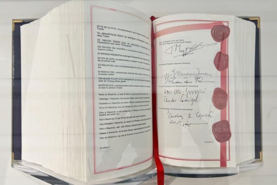 Maastricht Treaty Building | Visit the Exhibition!